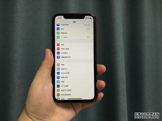 苹果顶不住了，iPhone XR 128GB彻底跌成小米价，不买小米10了！