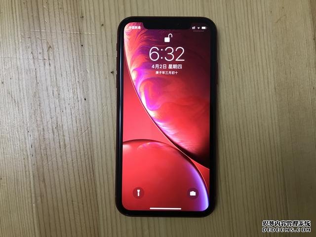 苹果顶不住了，iPhone XR 128GB彻底跌成小米价，不买小米10了！