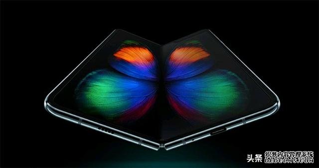 叠屏手机普及有望？三星Galaxy Fold Lite曝光，售价7792元