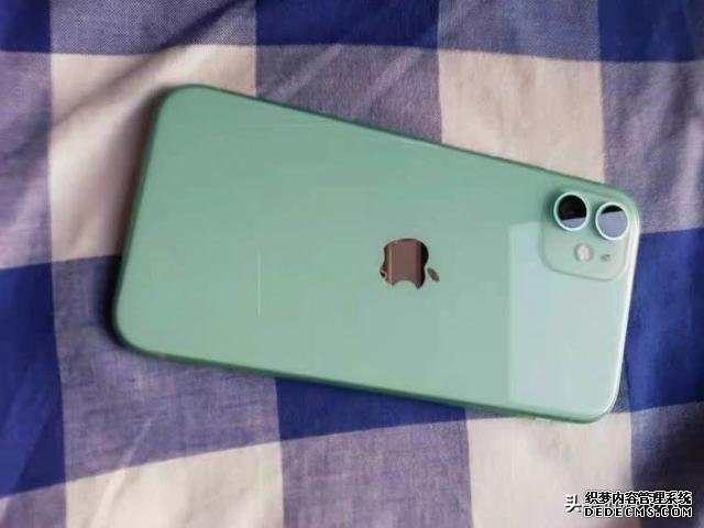 苹果A13+双卡双待，iPhone11开启“降价模式”，跌至4599元