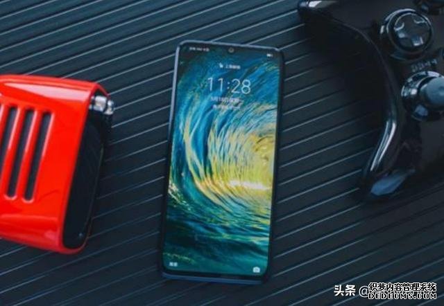 华为打破5G机型最低价记录！1699元的5G手机香么？