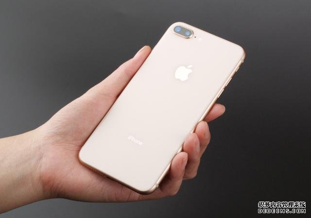 从4999跌至3699，最便宜大屏iPhone诞生，iOS13+128GB