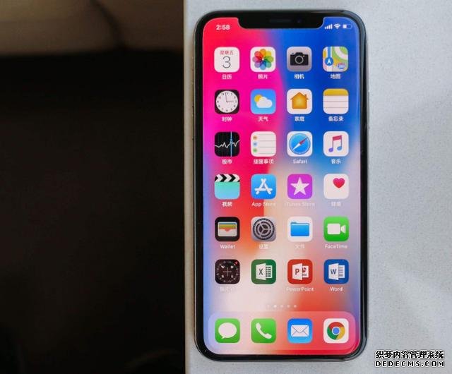 大降4200元，库克彻底妥协了，网友：不买iPhone11了