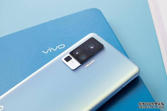 vivo X50 Pro叫板华为P40 Pro，创新微云台设计究竟能否取胜？