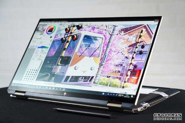 轻薄变形本下的“金属暴力美学”惠普Spectre x360 15笔记本评测